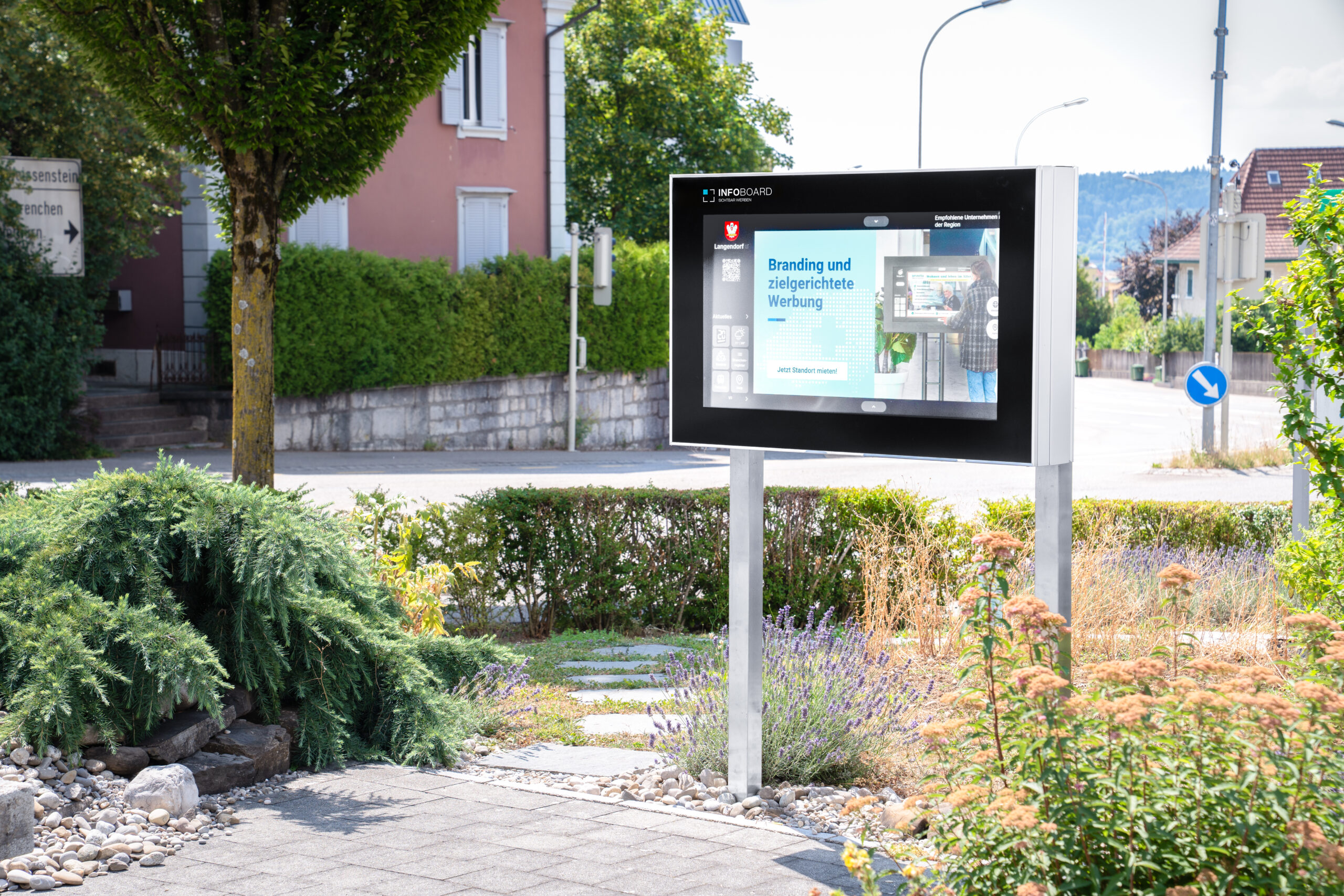 Infoboard Digital Signage DOOH